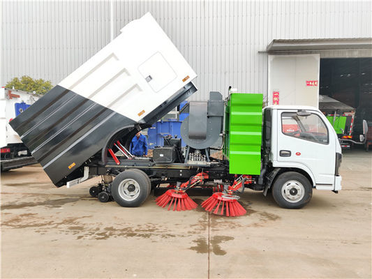 둥펜 D6 쓰레기 처리 트럭 도로 청소 트럭 130HP 디젤 연료 엔진
